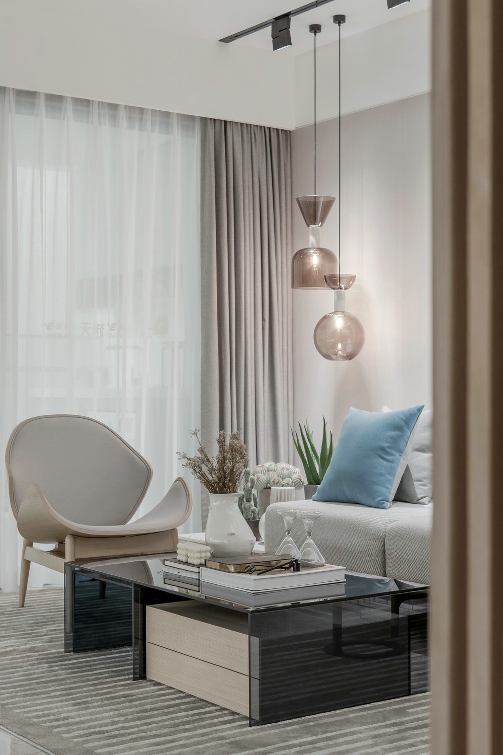 现代轻奢风格室内设计家装案例-客厅 现代轻奢风格室内设计家装案例-客厅